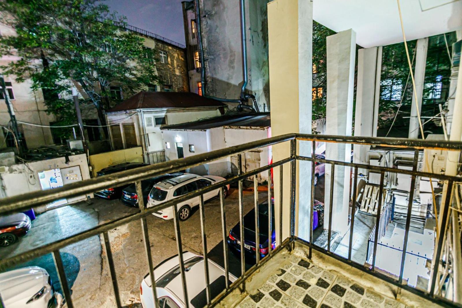 M Estate. 2 Room Home In Targovu Baku Exterior foto